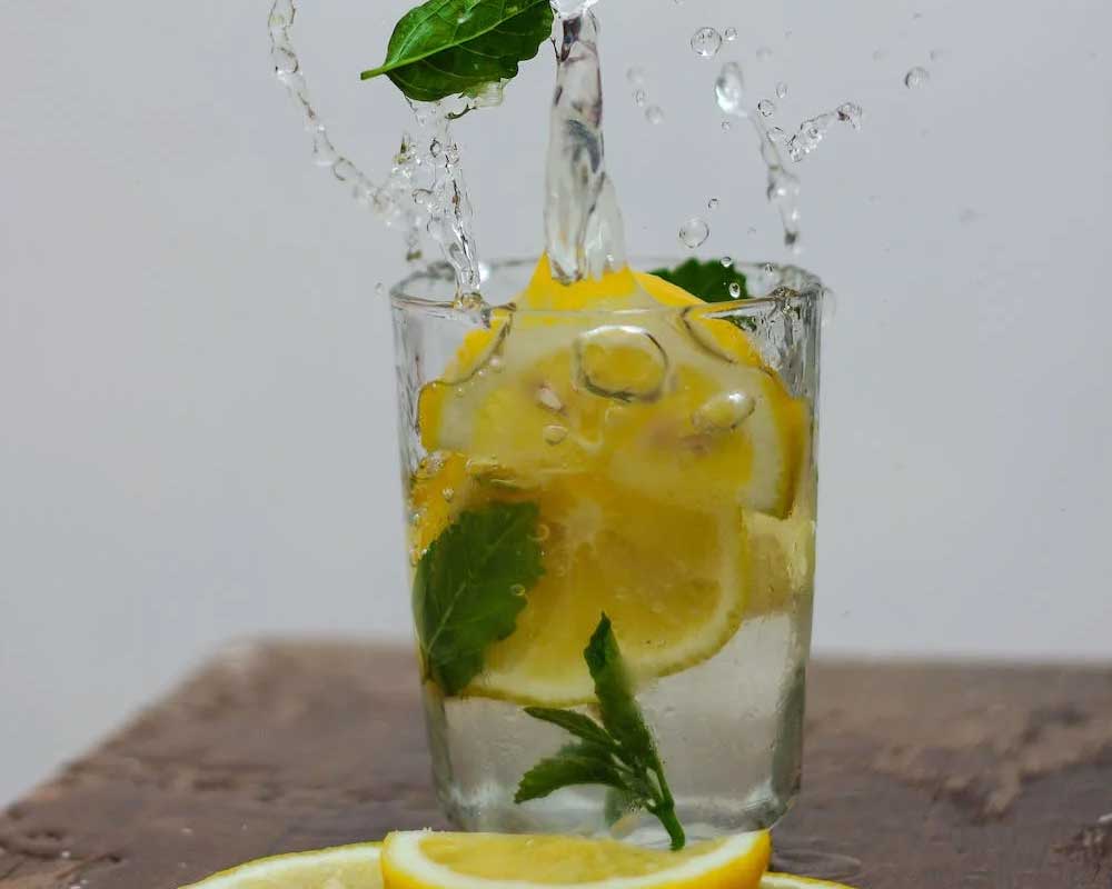 Lemon Water Help You Lose Weight